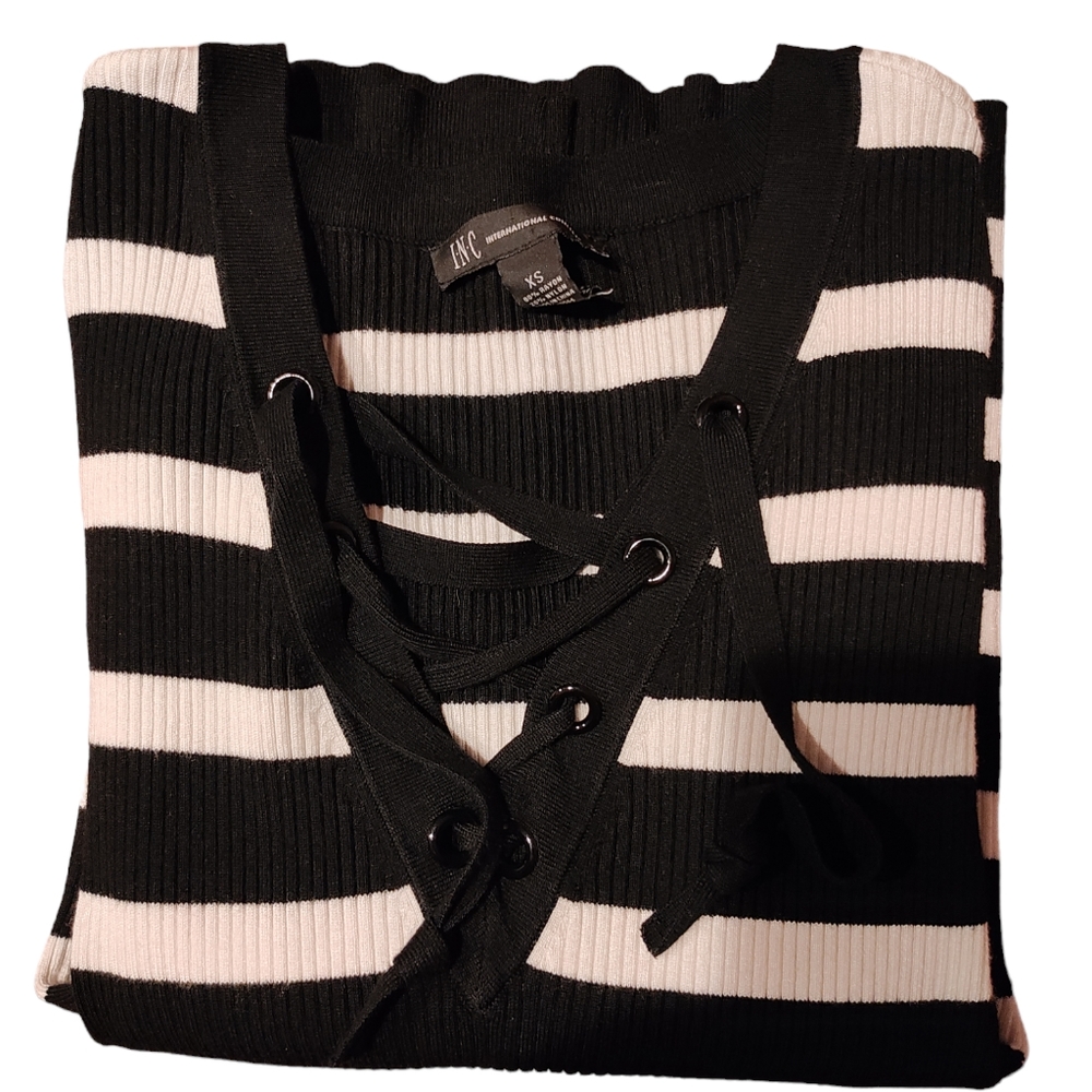 I-N-C Women's Top - Size X-Small Black & Striped IRibbed V Neck... Lace up front